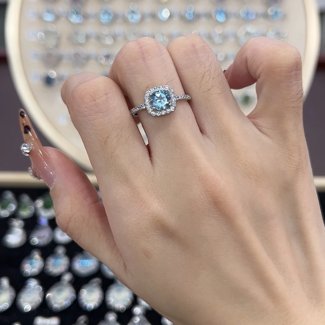 崽***稳银S925镶嵌芙蓉石戒指