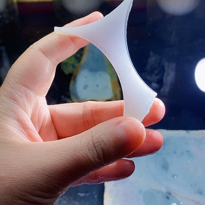 翡翠未镶嵌颈饰毛料6