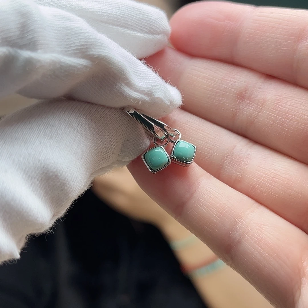 绿松石珠宝奇石银S925镶嵌