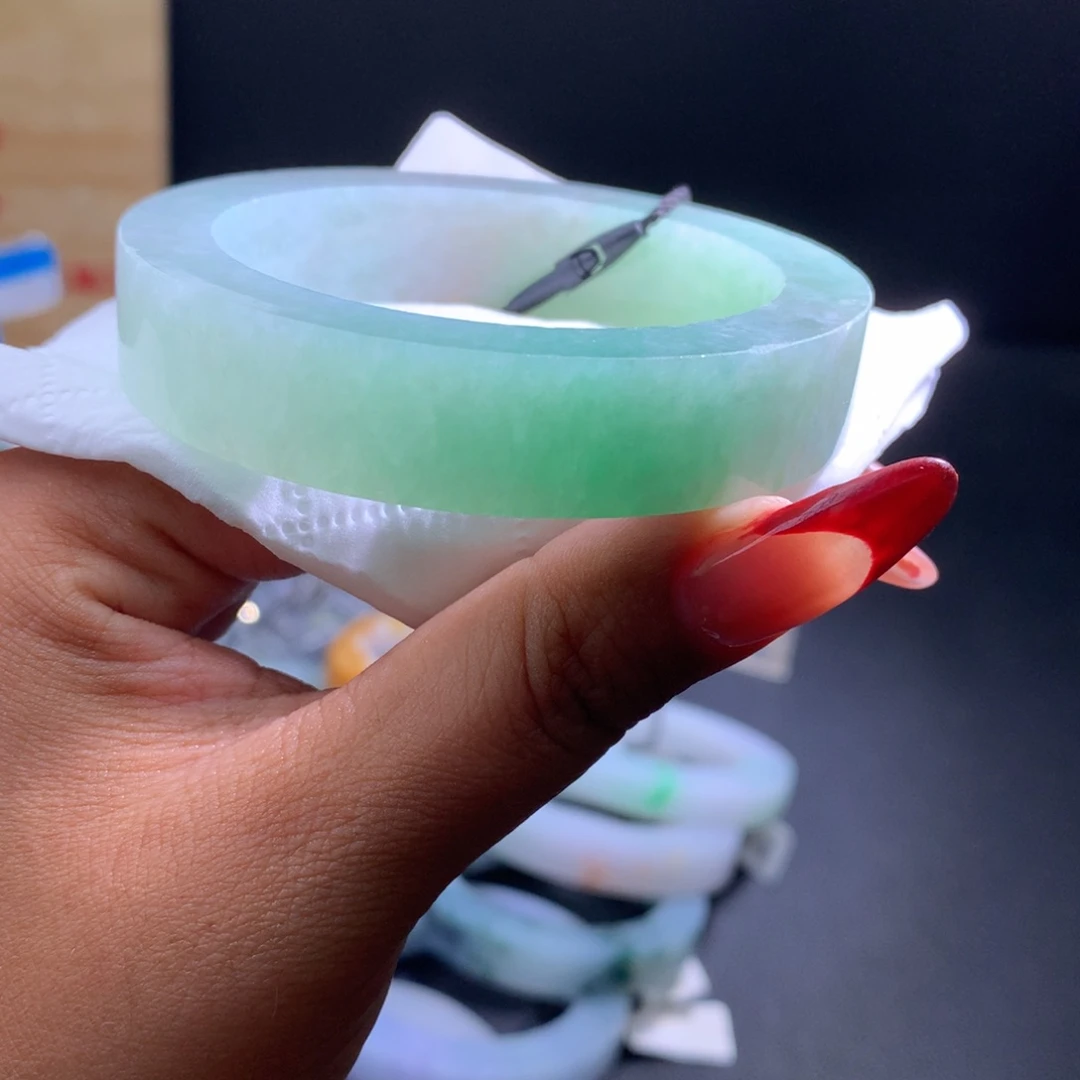 定制翡翠未镶嵌正