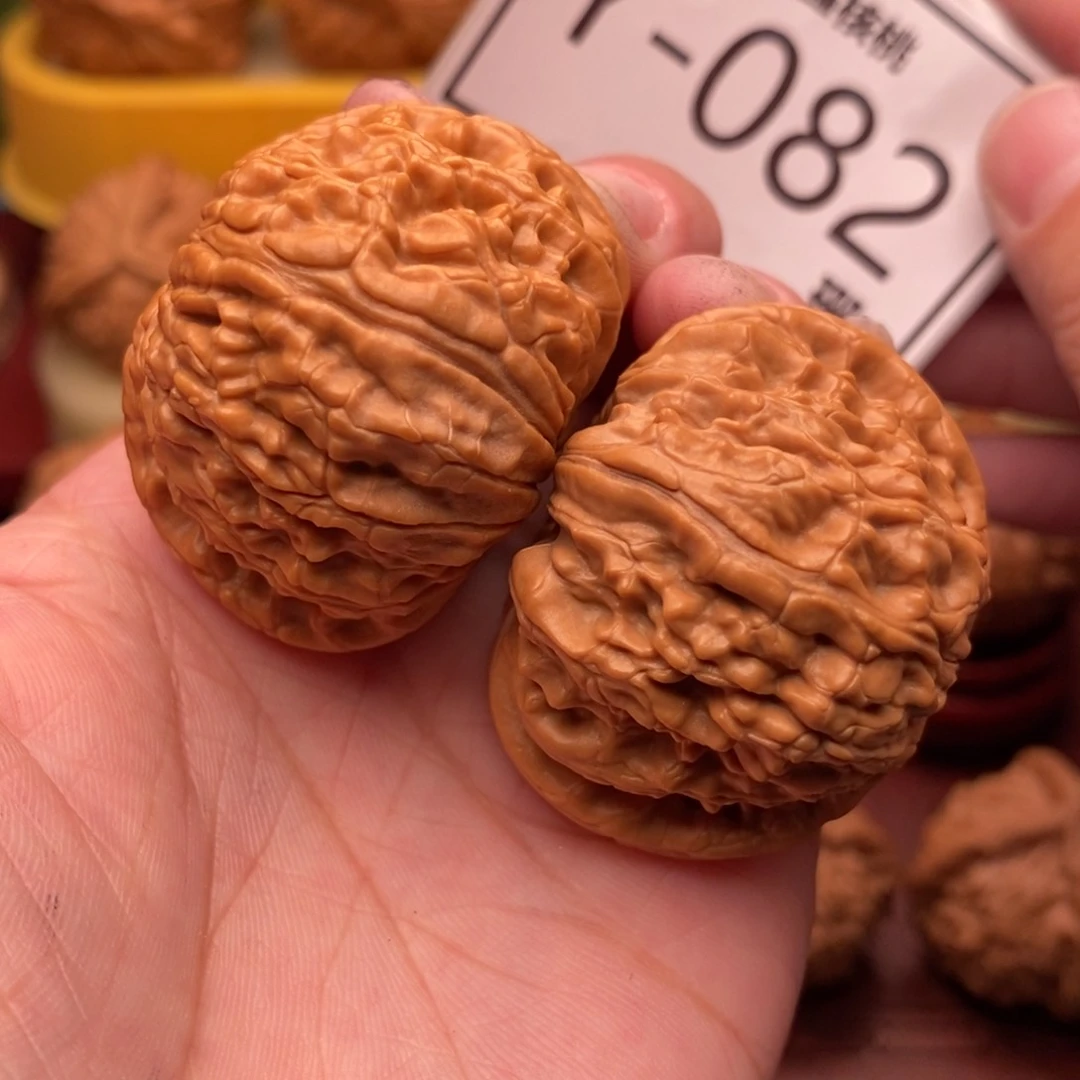 文玩核桃把件球白41