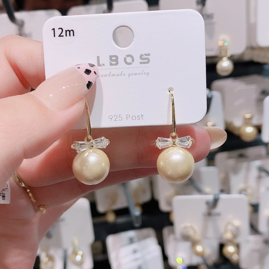 锆石铜合金合金金色