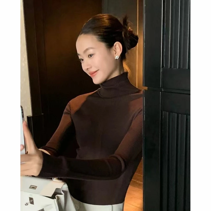 M1450散发木质调香气的姐姐 高领长袖针织衫 衣长55 款号GZ9408