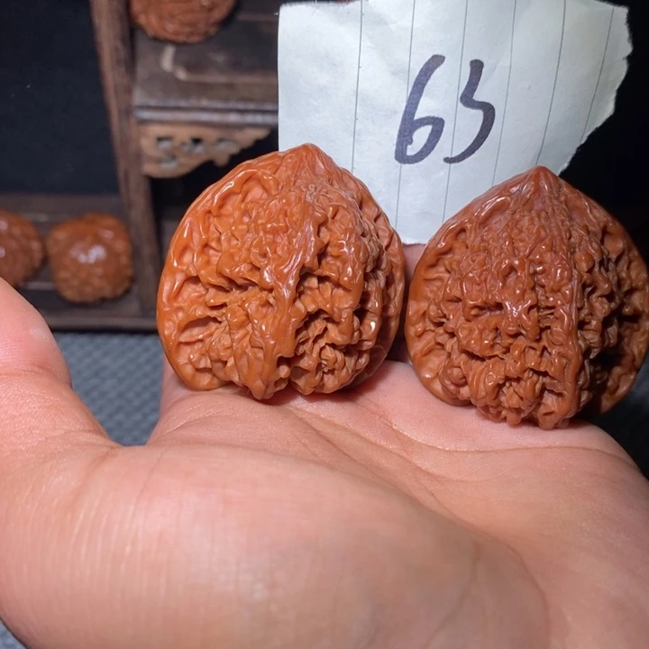 桃核把件45尺满天星