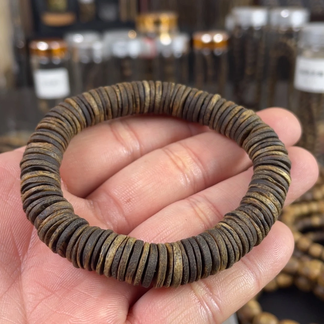 奇楠沉香药片珠，卡1.0，沉水级