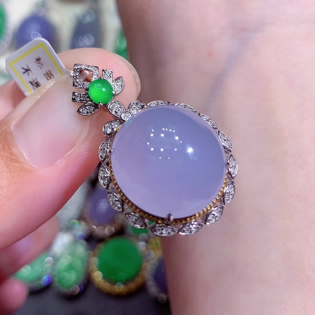 吊坠(不含链)18K金镶嵌翡翠