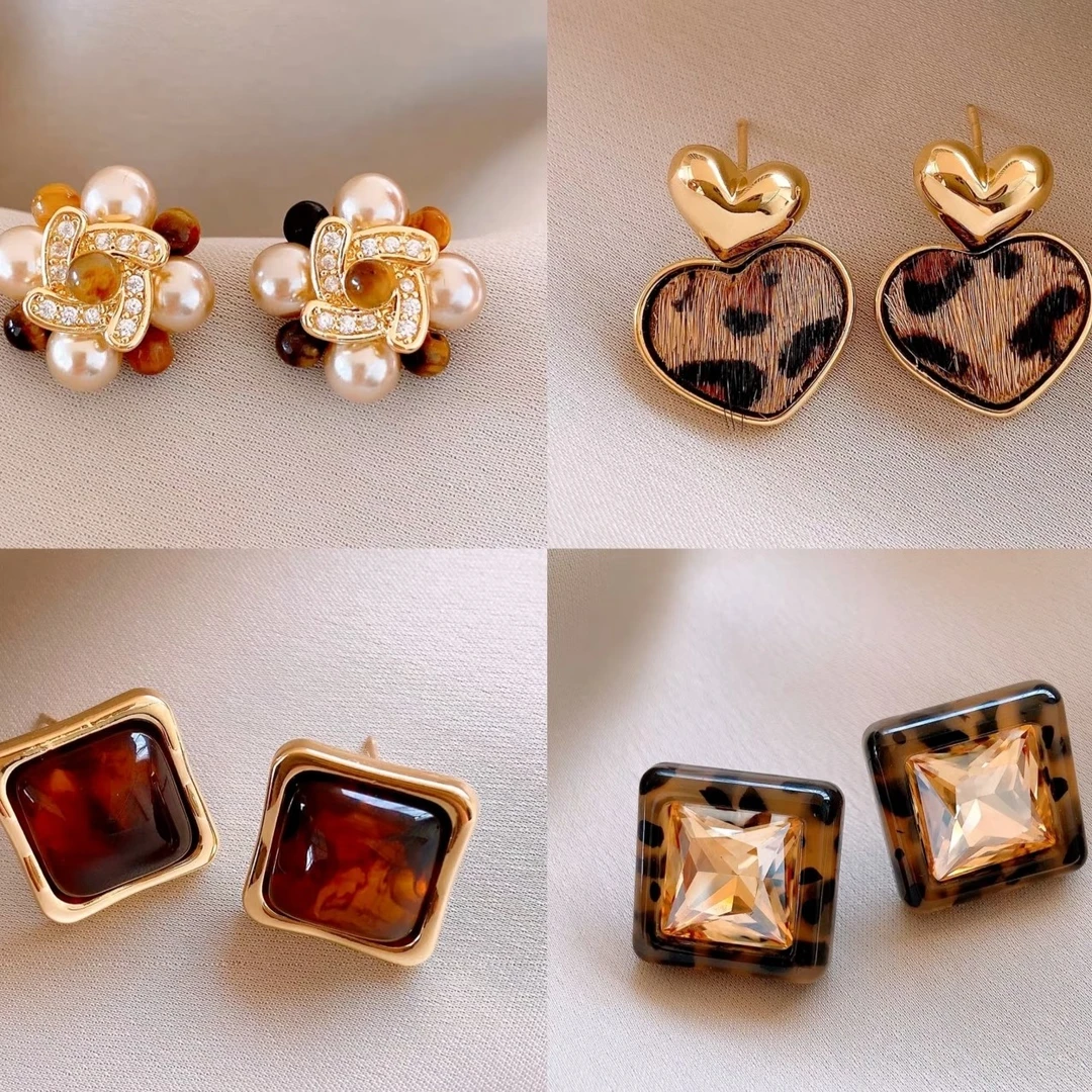 925银树脂耳饰 金色白色女性感风简约风几何耳钉手工少女百搭ins