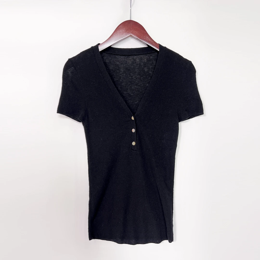 黑色1001羊毛T恤