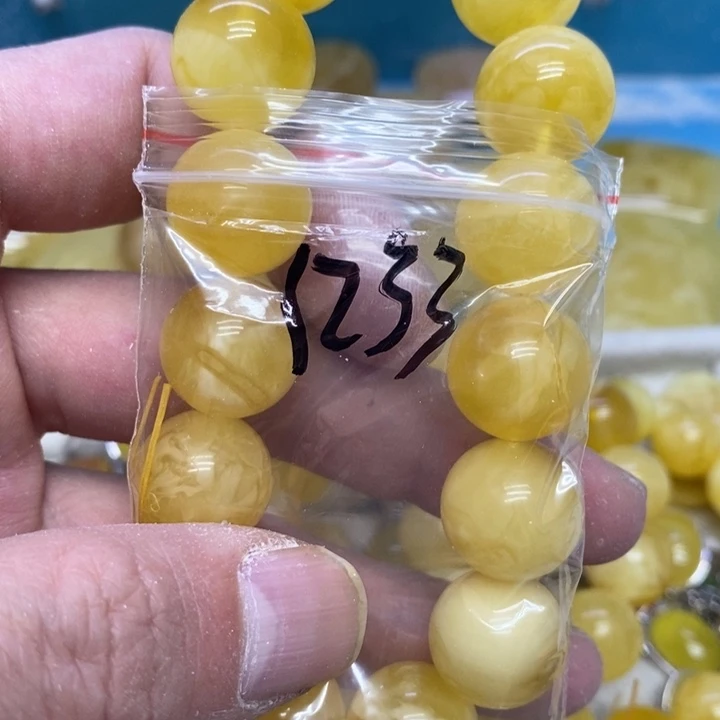 蜜蜡裸石未镶嵌蕾*手串