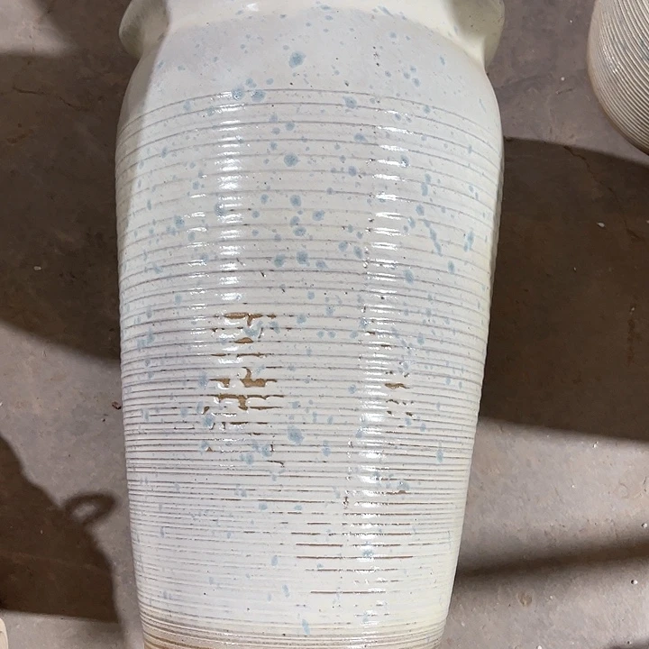 红陶口径20高度33一只小瑕疵不挑