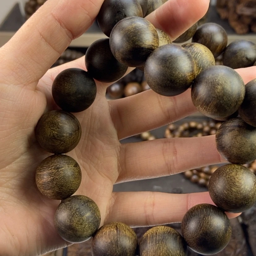 【闪购商品】沉香手串孤*＊越南芽庄白棋留疤玉化18颗