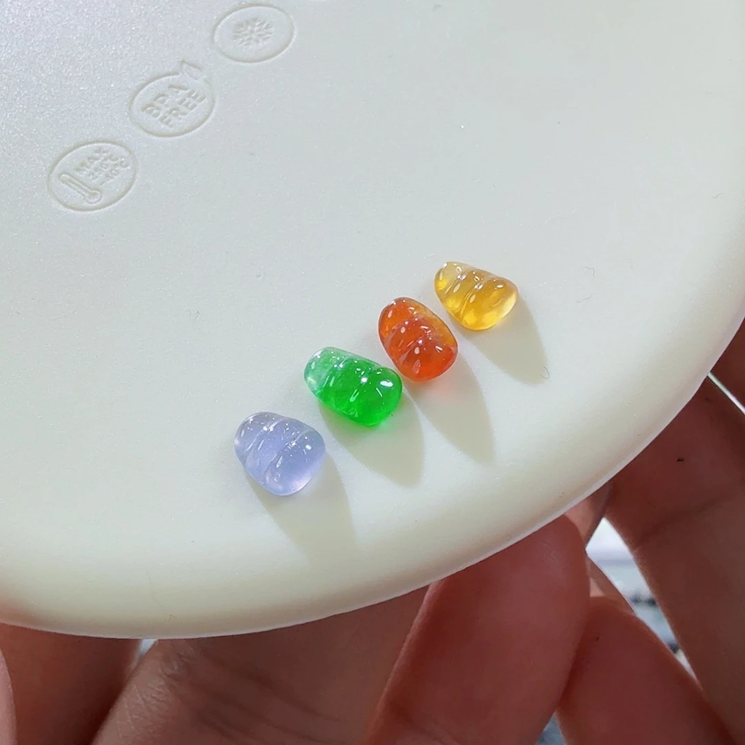 翡翠未镶嵌颈饰裸石