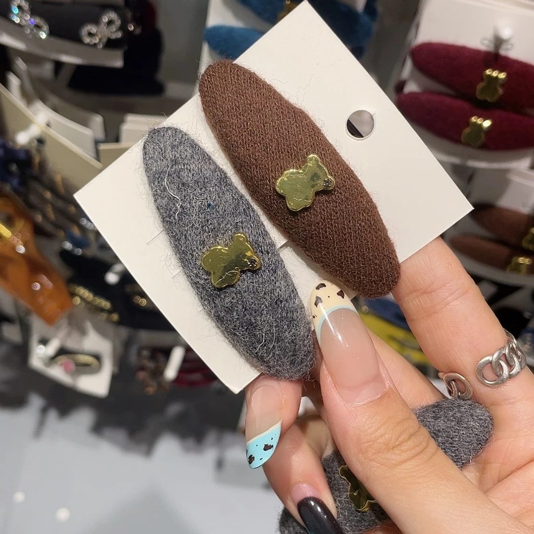 皮质铁合金灰咖椭圆小熊