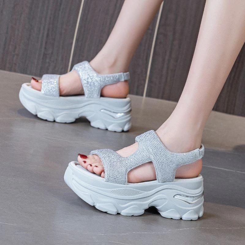 小香风网红时尚休闲凉鞋女百搭夏季厚底软底小众防滑仙女风凉鞋 J