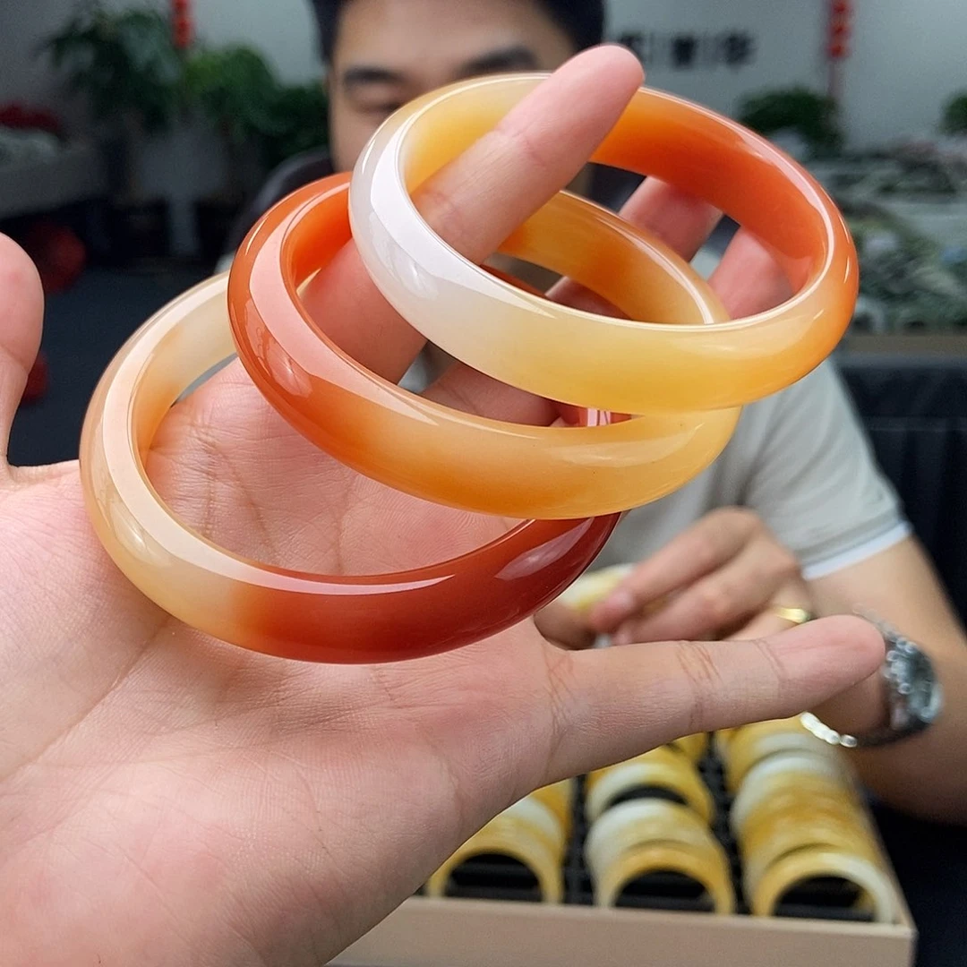 石英质玉（缅黄）53-63颜色多样性发拍一发一未镶嵌