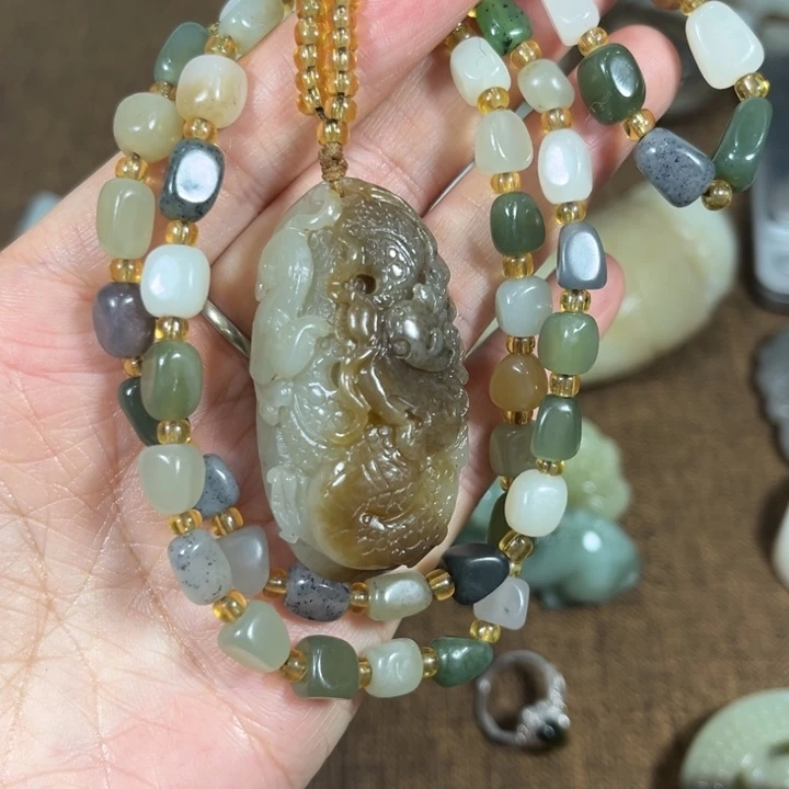 和田玉银S925镶嵌颈饰