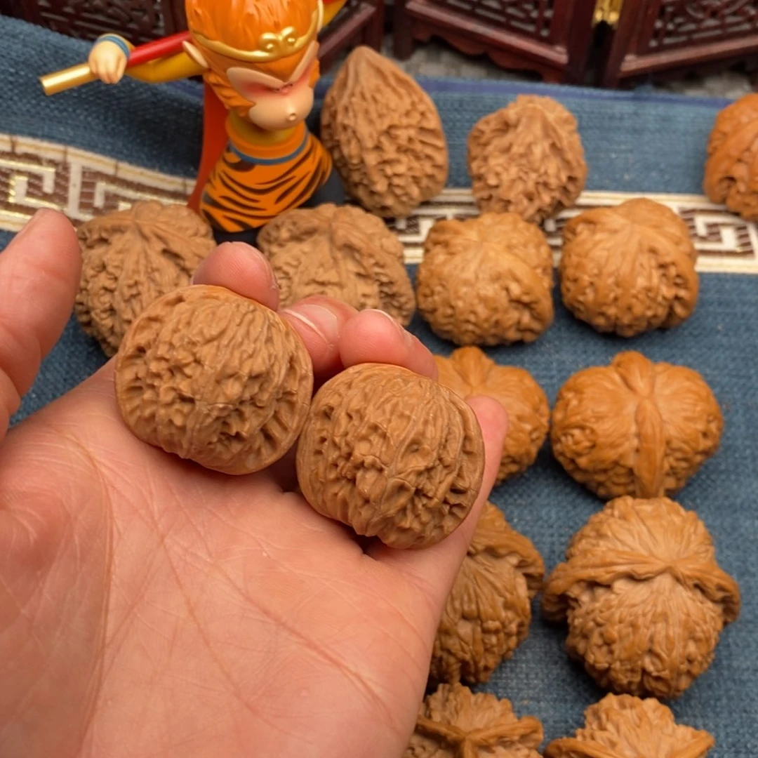 文玩核桃把件32石子正磨