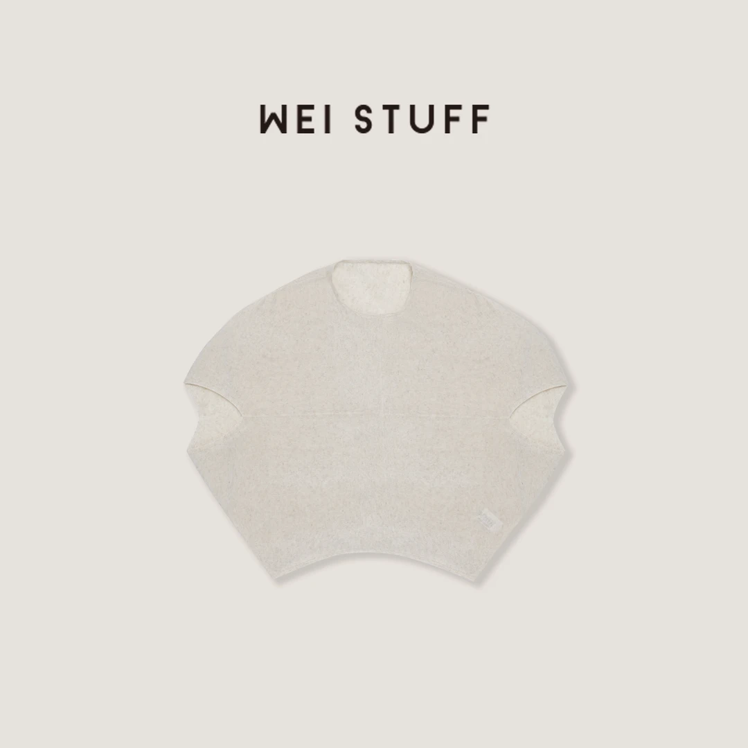 WEI STUFF  “春棠漫影” 时尚慵懒宽松蝙蝠侠针织打底衫 9476.