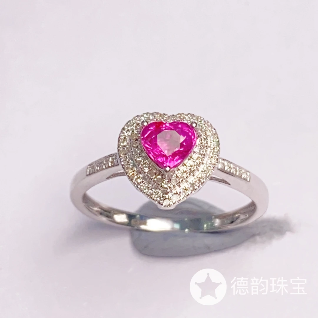 18k金镶嵌天然无烧红宝石戒指