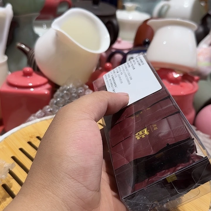 K***健瑕疵茶具，介意勿拍