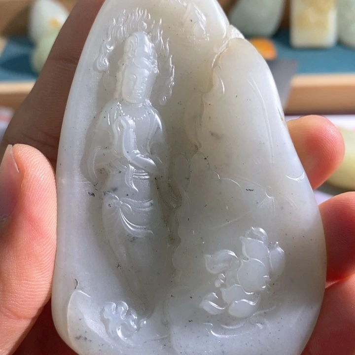 和田玉（糖玉）车挂未镶嵌波*