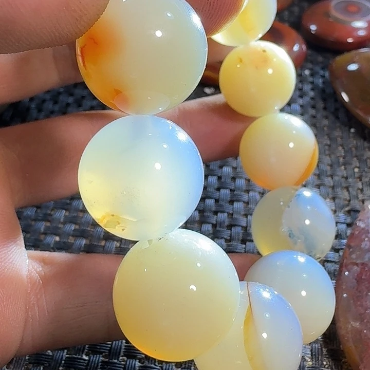 龙***飞玛瑙/玉髓未镶嵌颈饰