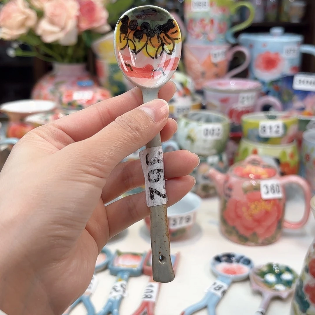 瓷片快*?兔兔好de l l l lv tu tu t