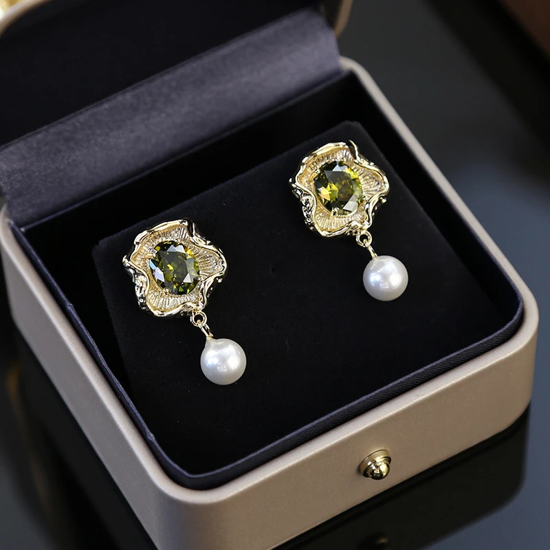 黄铜仿珍珠耳饰 镶锆石珍珠网红轻奢高级气质耳饰时尚百搭女耳坠