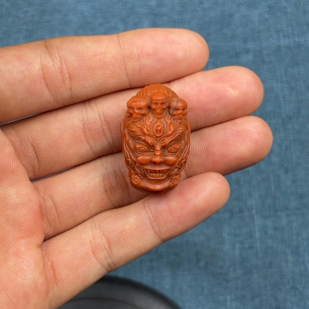南红玛瑙配饰未镶嵌