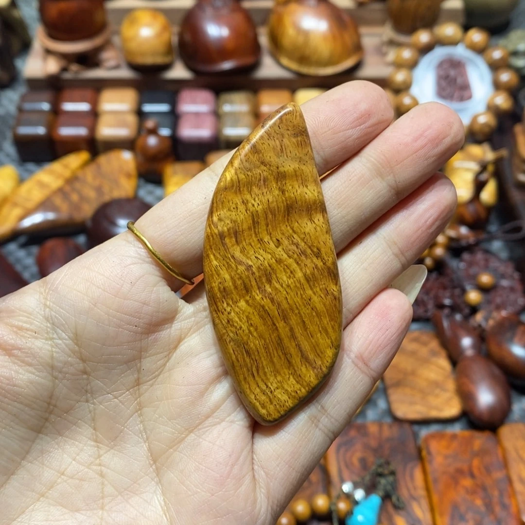 西***道黄花梨/降香黄檀木