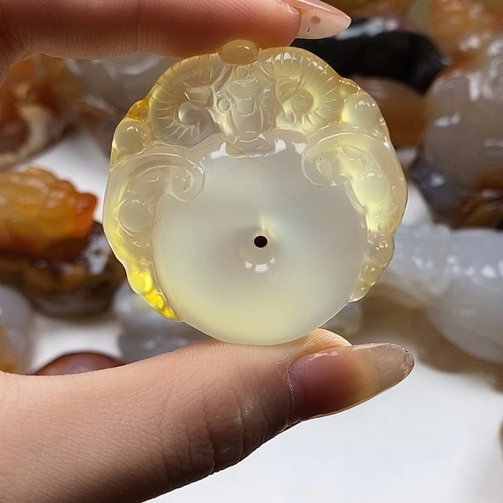 玛瑙/玉髓合金颈饰