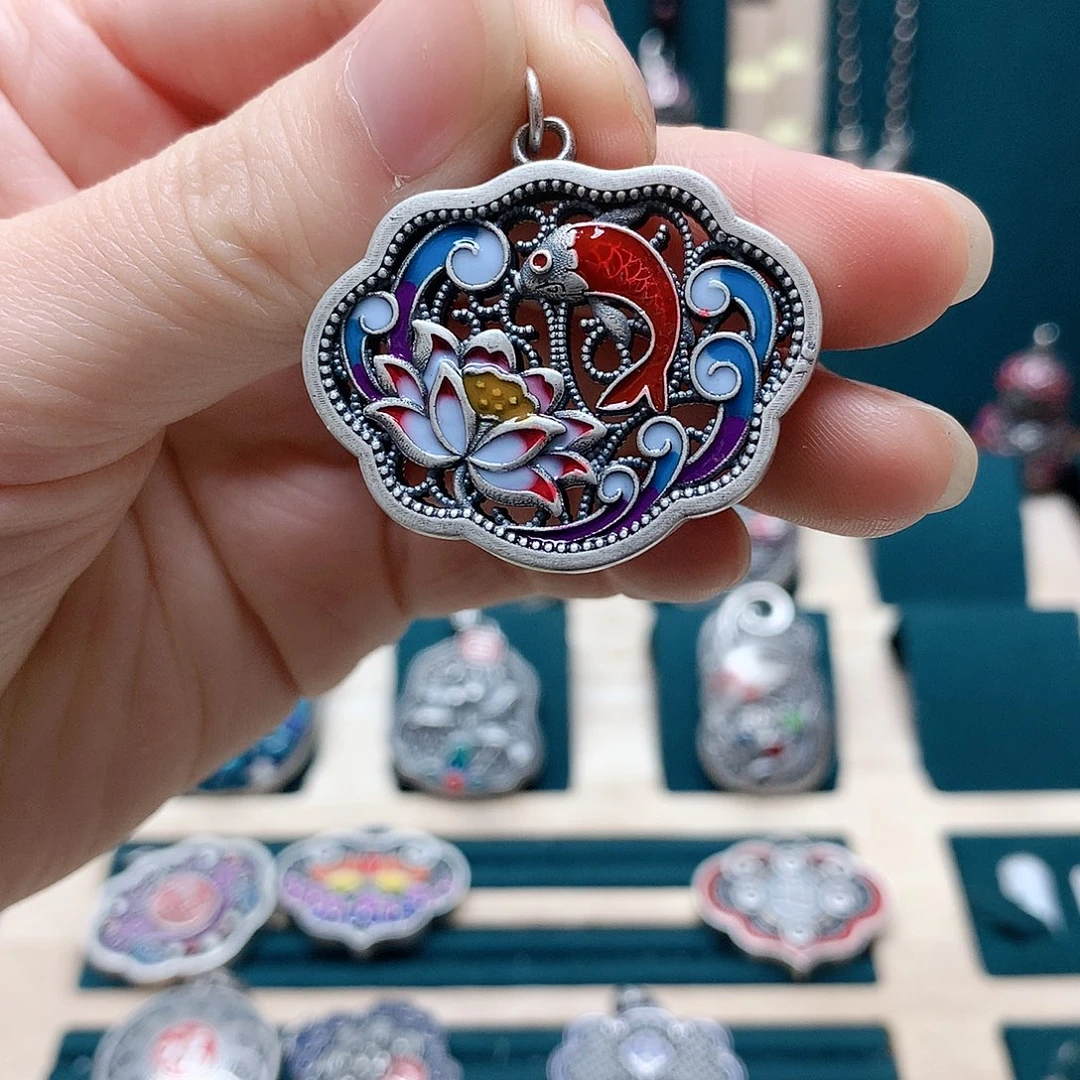 足银玻璃足银吊坠