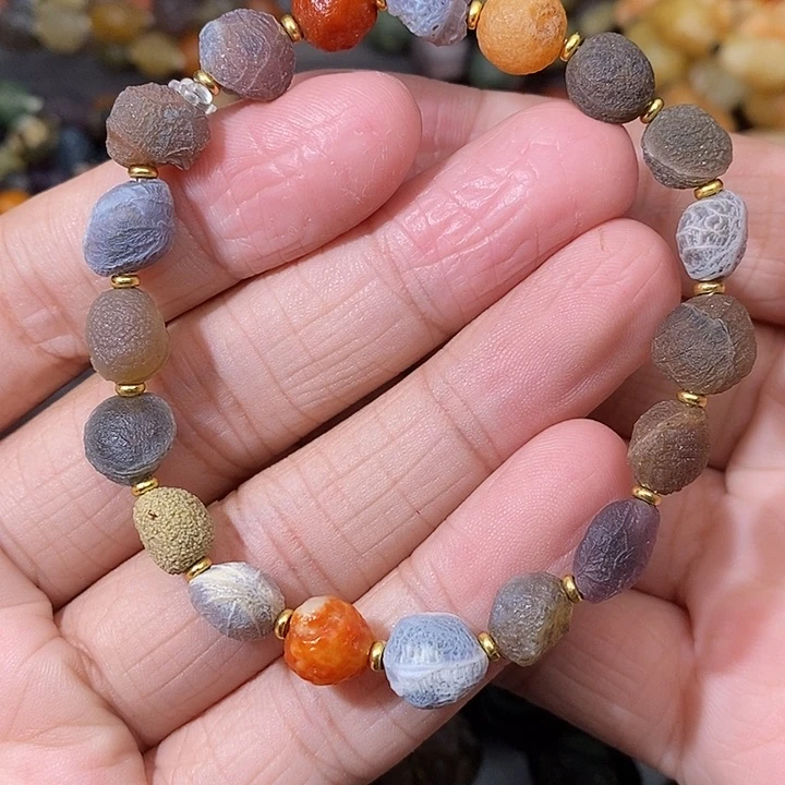 未镶嵌玛瑙/玉髓珠宝奇石