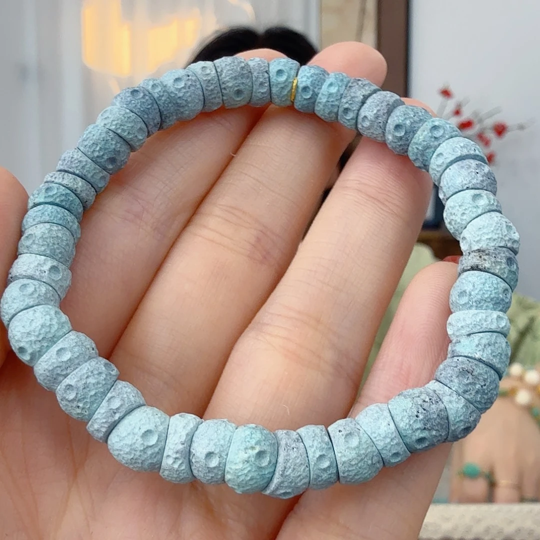 绿松石未镶嵌挂件