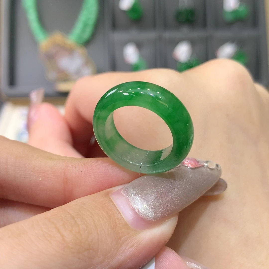 翡翠戒指未镶嵌10冰芙蓉