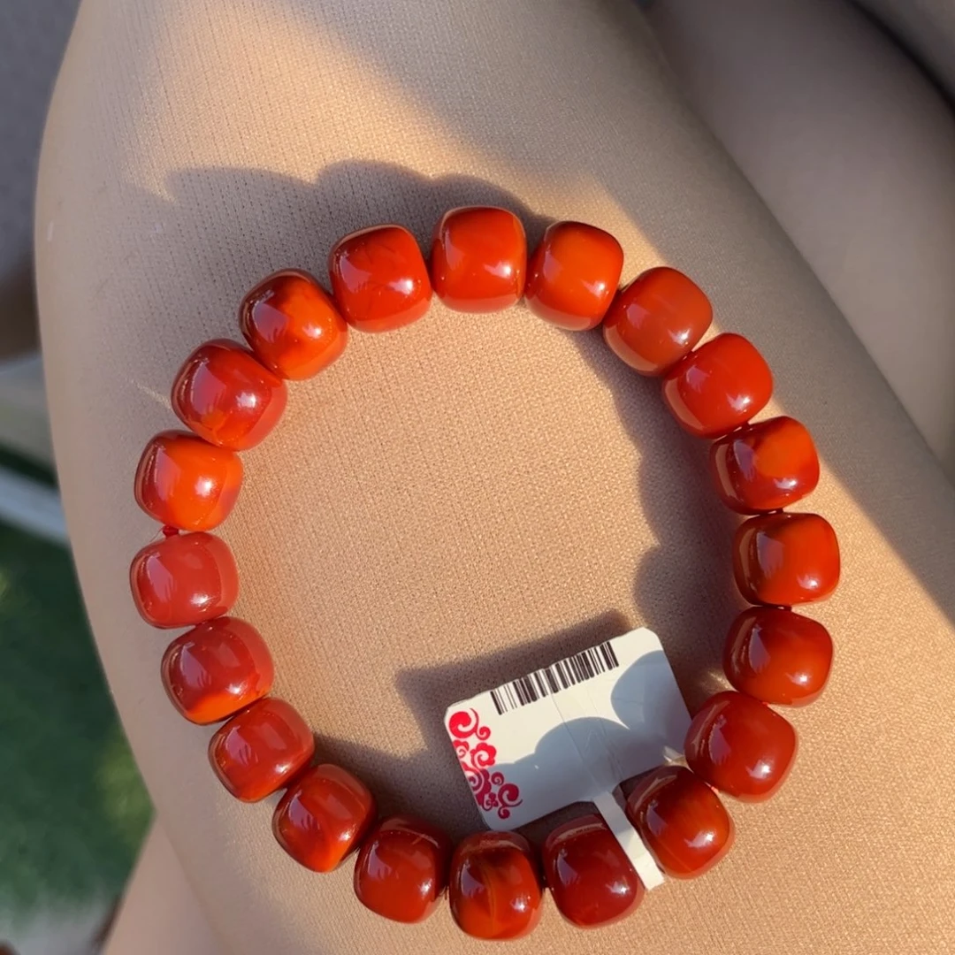 南红玛瑙未镶嵌珠宝奇石