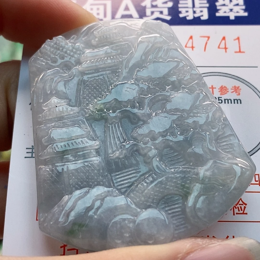 吊坠(不含链)未镶嵌翡翠