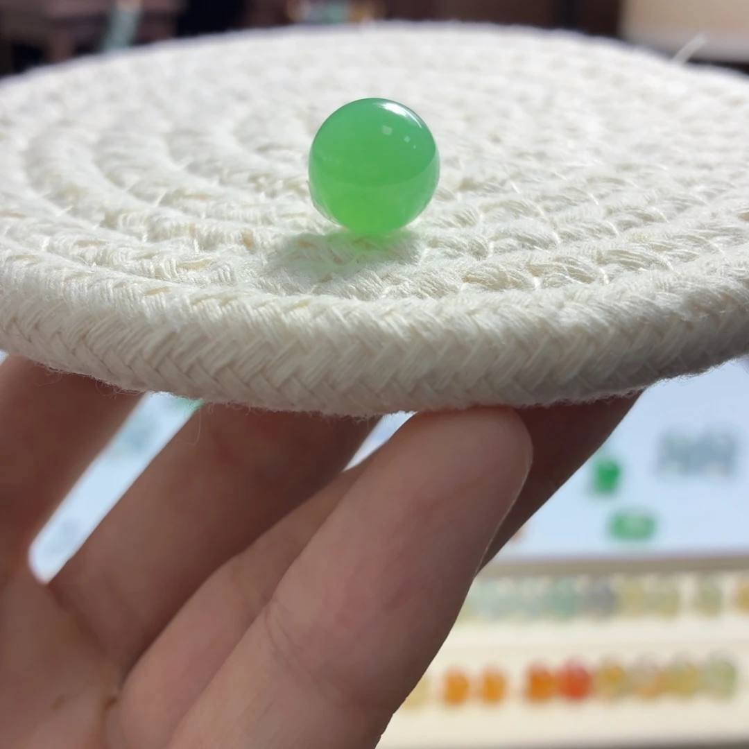 定制翡翠未镶嵌冰绿