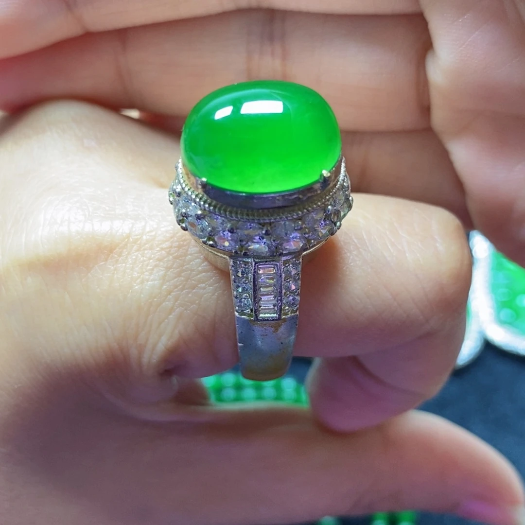 翡翠戒指未镶嵌天然翡翠