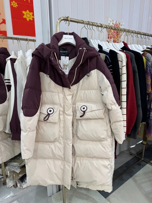 麦寻专柜正品，紫色拼接长款羽绒服