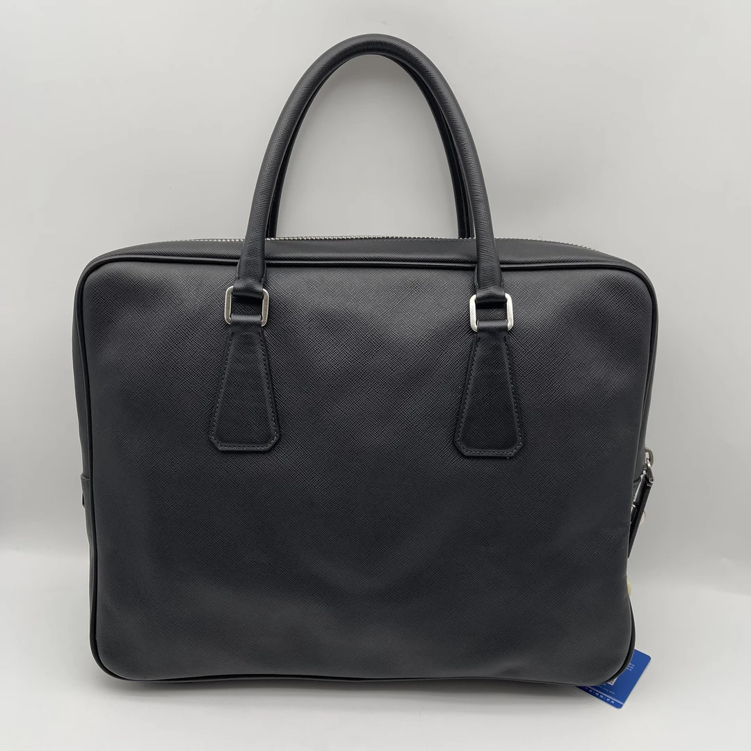 95新 Prada/普拉达 97新黑色十字纹手提公文包/男士真皮商务2183