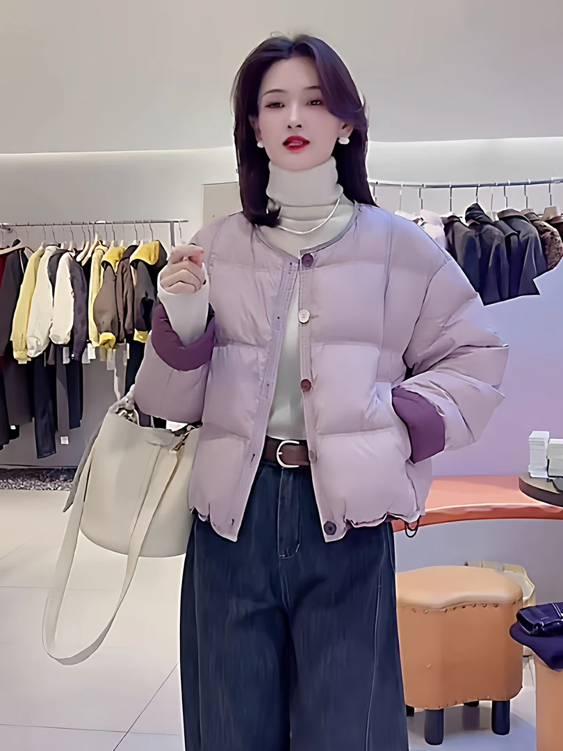 彩扣短款圆领白鸭绒羽绒服女2025冬季新款小个子休闲显瘦保暖外套