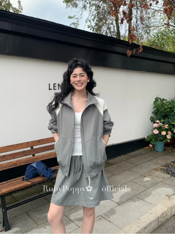 泡面卷儿【元气满满】春季撞色设计套装显瘦冲锋衣外套JR6096067TZ