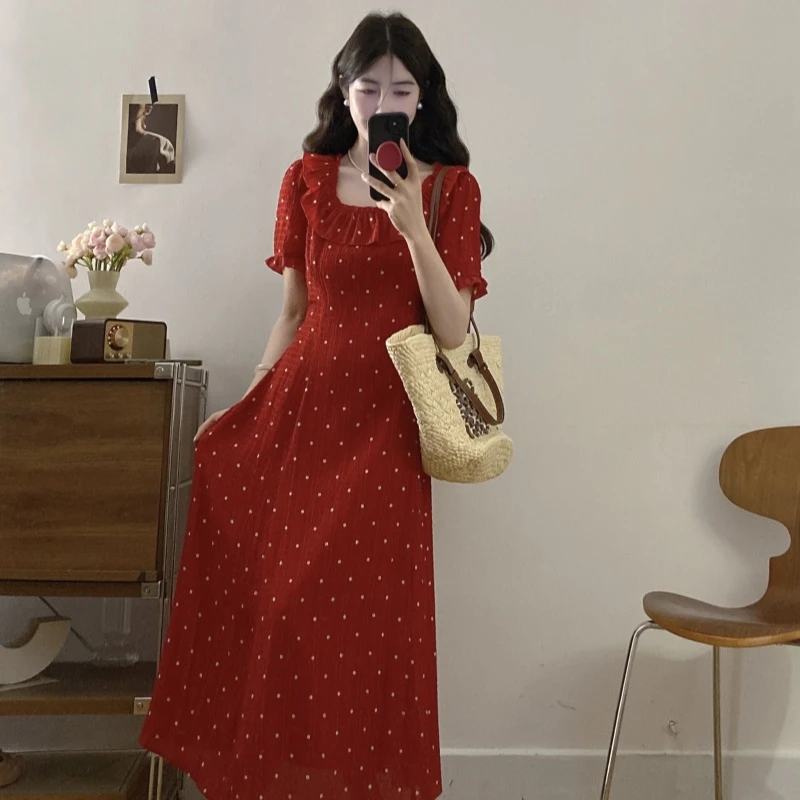 大码新款法式复古红色甜美波点方领收腰显瘦连衣裙