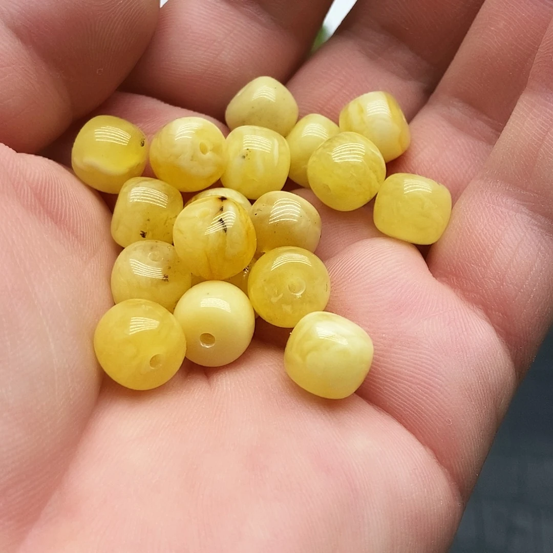 未镶嵌蜜蜡珠宝奇石10毫米老型微瑕随机一颗