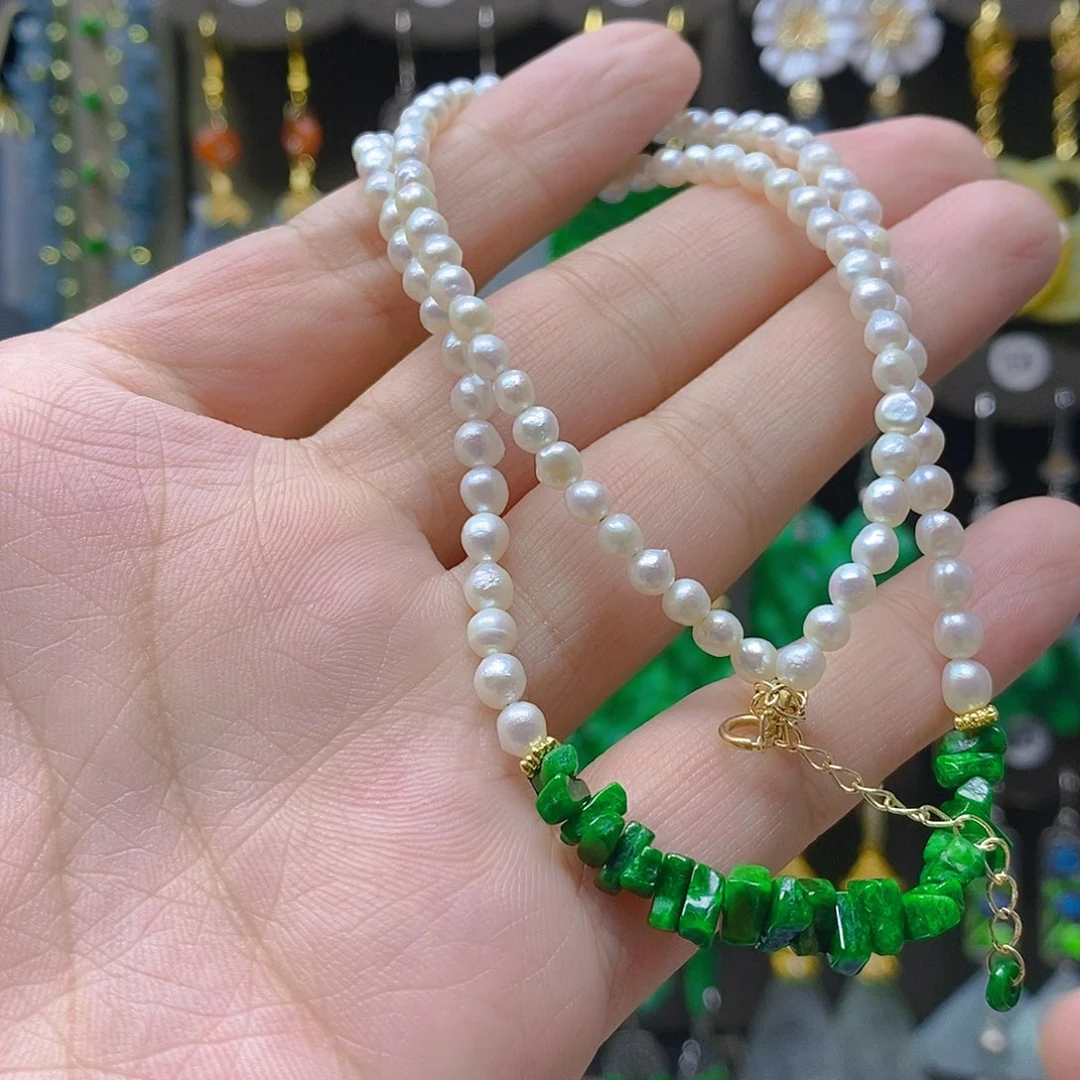 未镶嵌翡翠耳饰翡翠