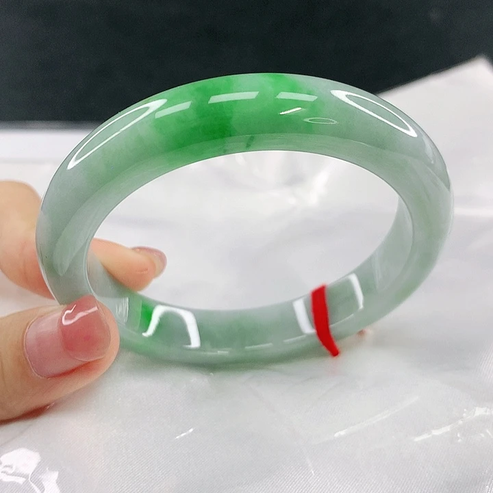 翡翠未镶嵌手镯圈56，50126
