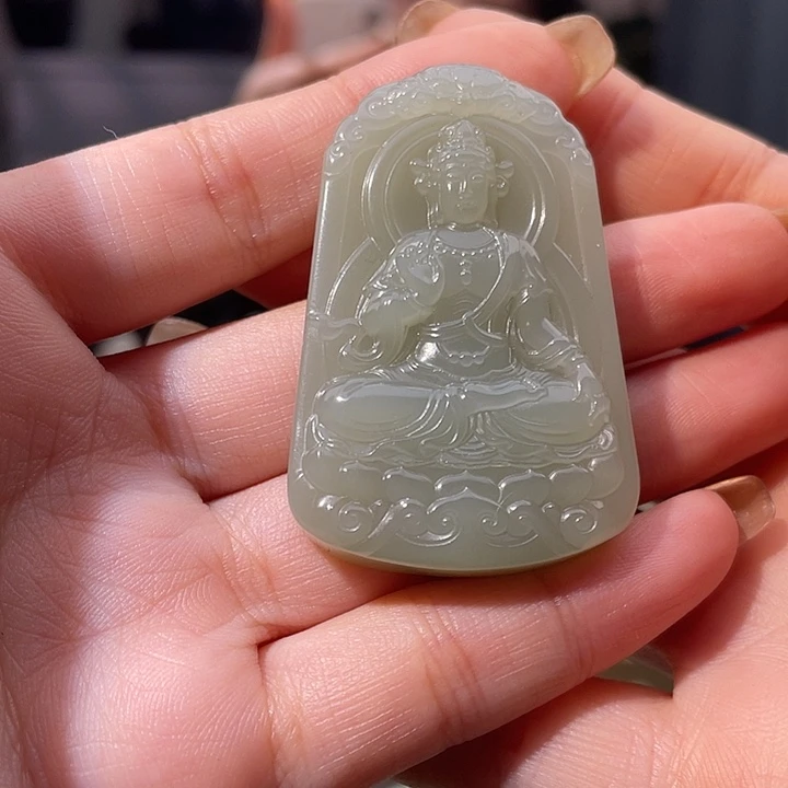 枫***笑和田玉未镶嵌颈饰