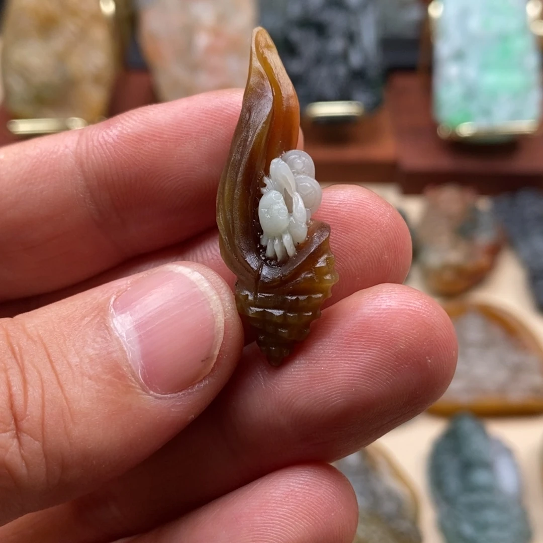 定制翡翠未镶嵌新