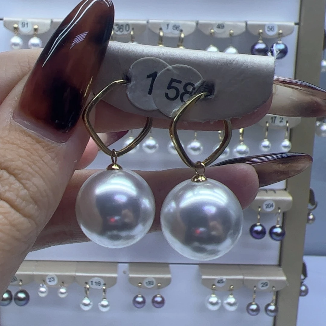 淡水珍珠耳饰18K金镶嵌